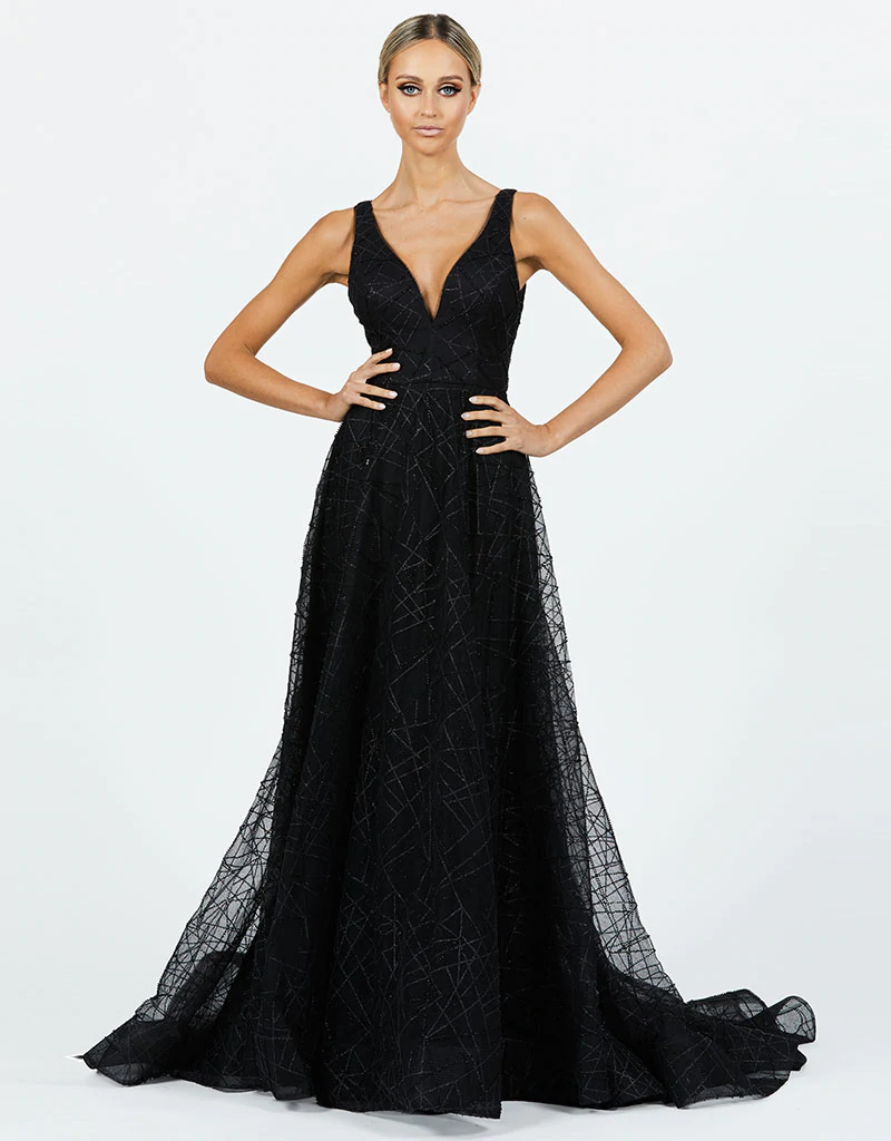 V NECK A-LINE GOWN WITH TRAIN.JPG