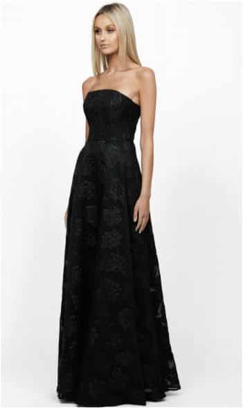 Timeless Elegance: Strapless A-Line Dress with Side Seam Pockets.JPG