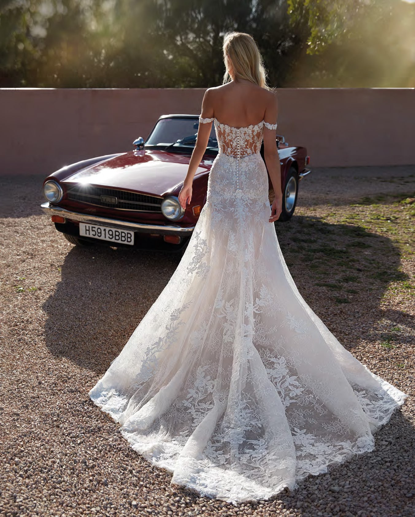 Romantic Chantilly Lace Mermaid Wedding Dress with Delicate Beadwork.JPG