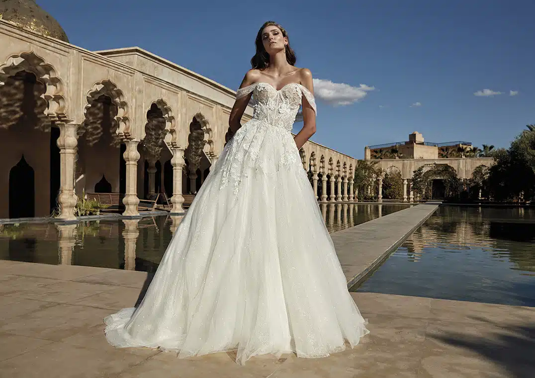 Designer Black A-Line Off-the-shoulder Glitter Wedding Dresses With La –  misshow.com