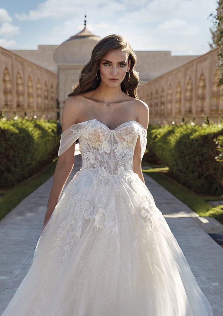 Ethereal Sparkle: A-line Glitter Wedding Gown.JPG