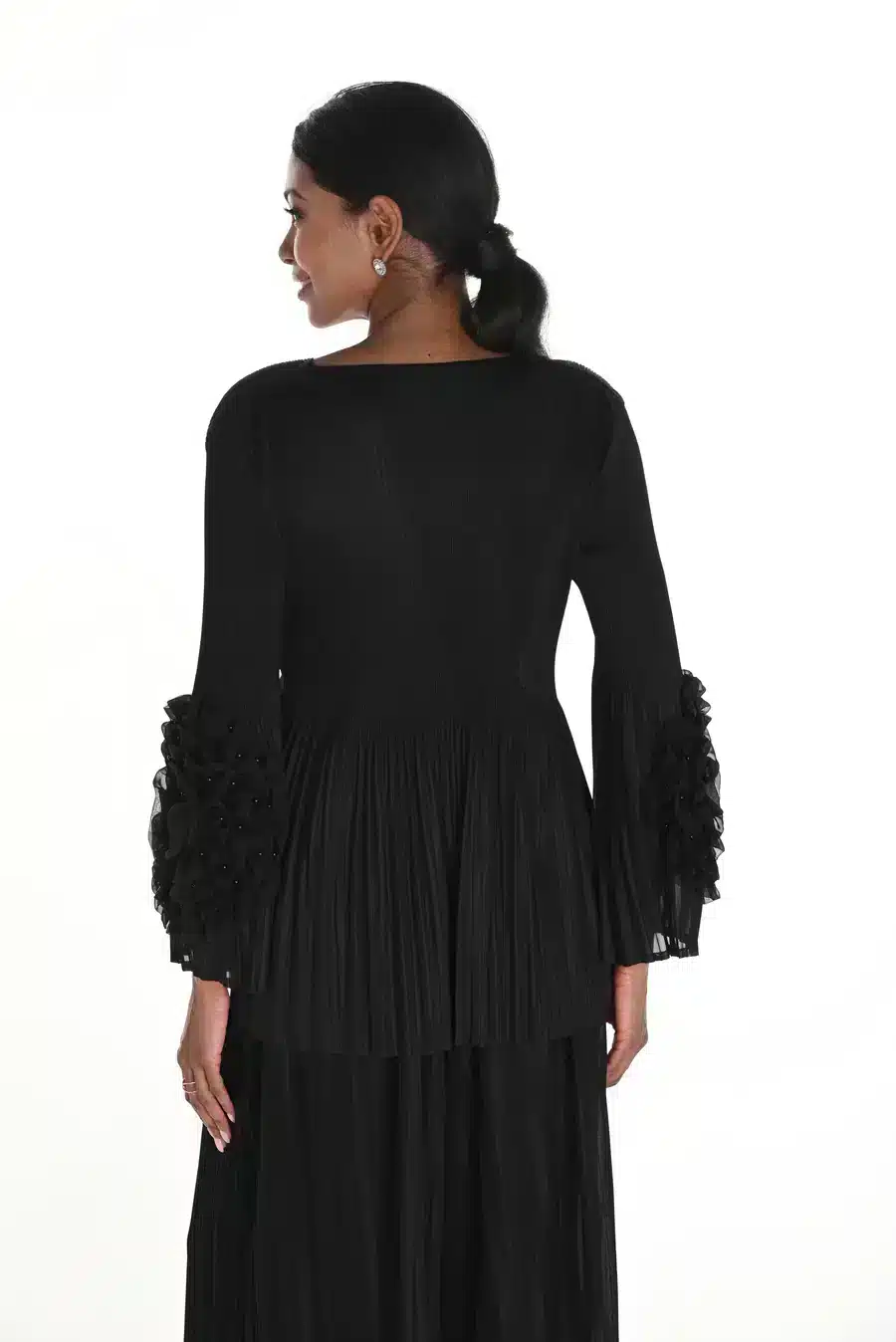 Black Crinkle Pleated Top FLTP11 .JPG