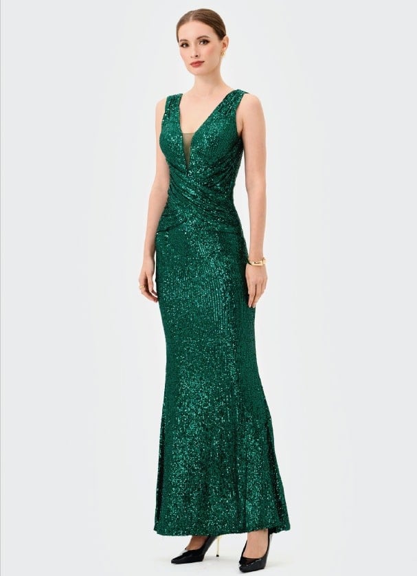 sequin gown with v-neckline BL8133L.JPG
