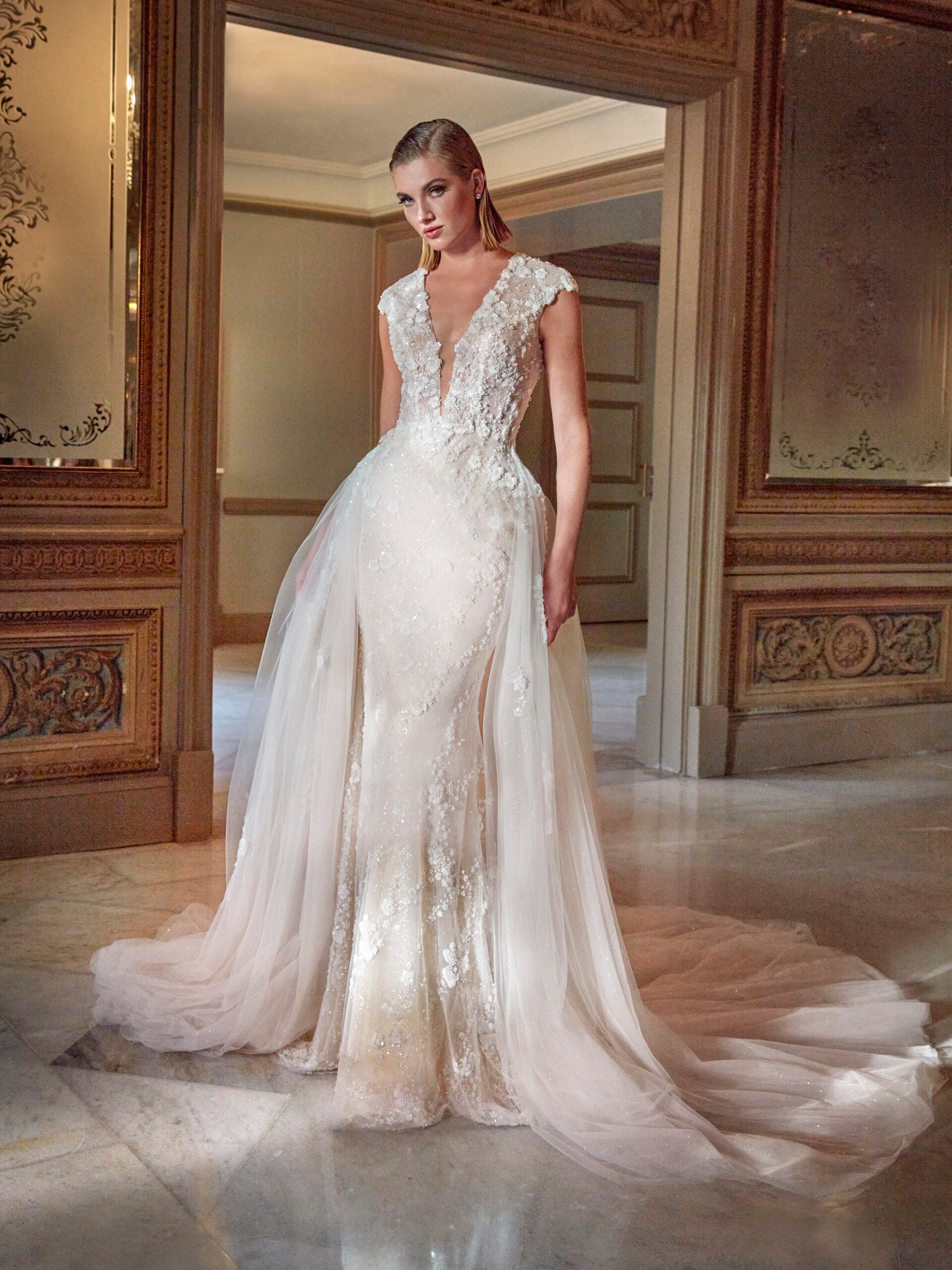 Mermaid Bridal Gown with Glittering V-Back and Detachable Skirt.JPG