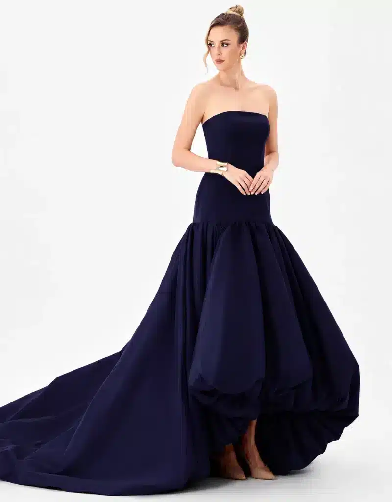 Strapless Taffeta Balloon gown B860711.JPG